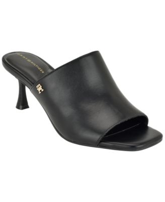 Women's Sassey Slip-On Kitten Heel Pumps