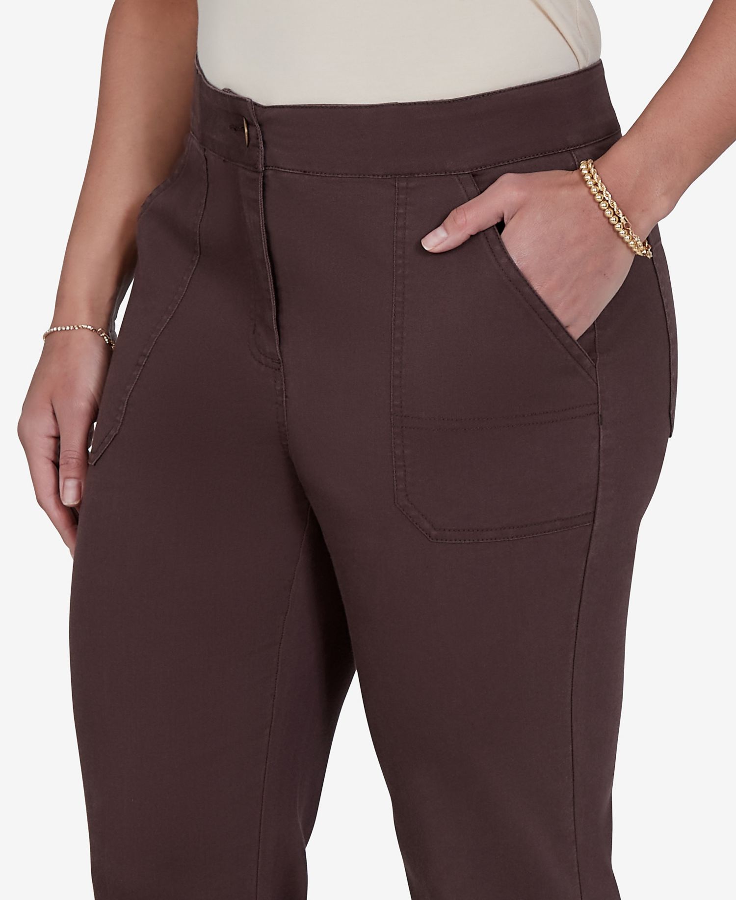 Petite Enzyme Wash Straight-Leg Cropped Pants