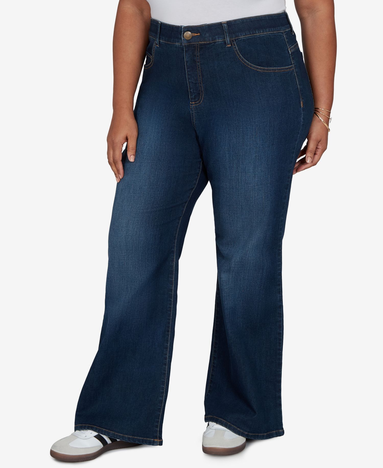 Plus Size Flare Mid-Rise Jeans