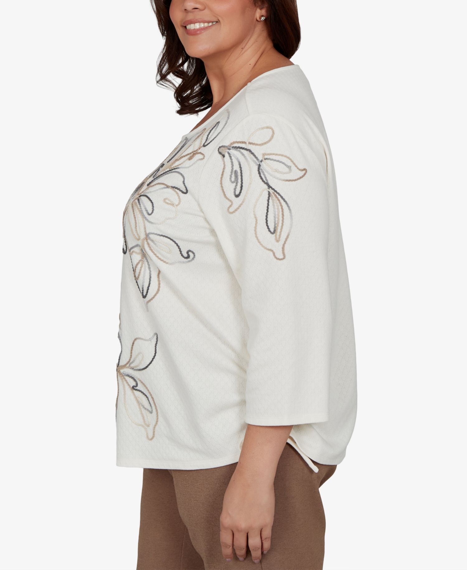 Plus Size Floral 3/4-Sleeve Top