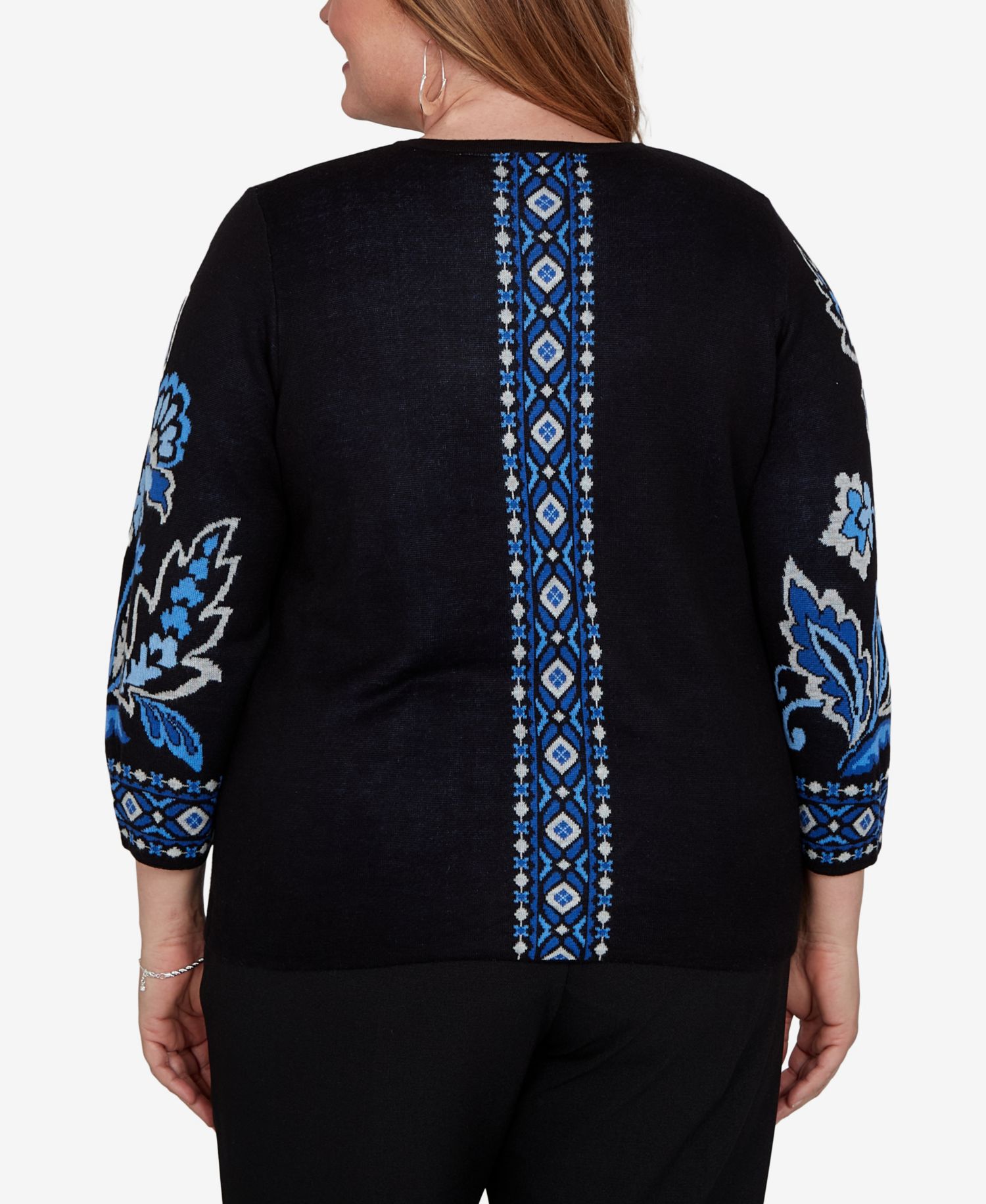 Plus Size Keyhole Neck 3/4-Sleeve Pullover Sweater