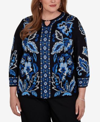 Plus Size Keyhole Neck 3/4-Sleeve Pullover Sweater