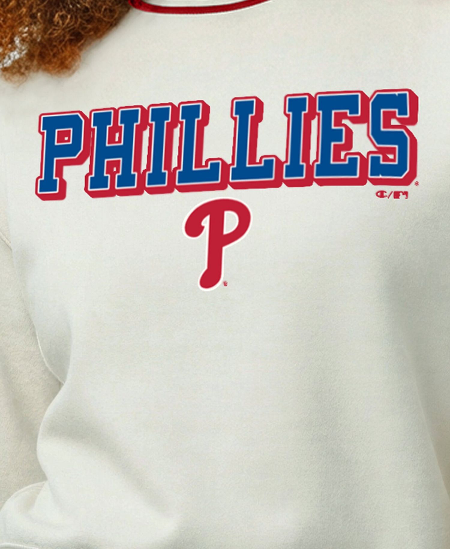 Women's Philadelphia Phillies Reverse Weave Graphic Sweatshirt