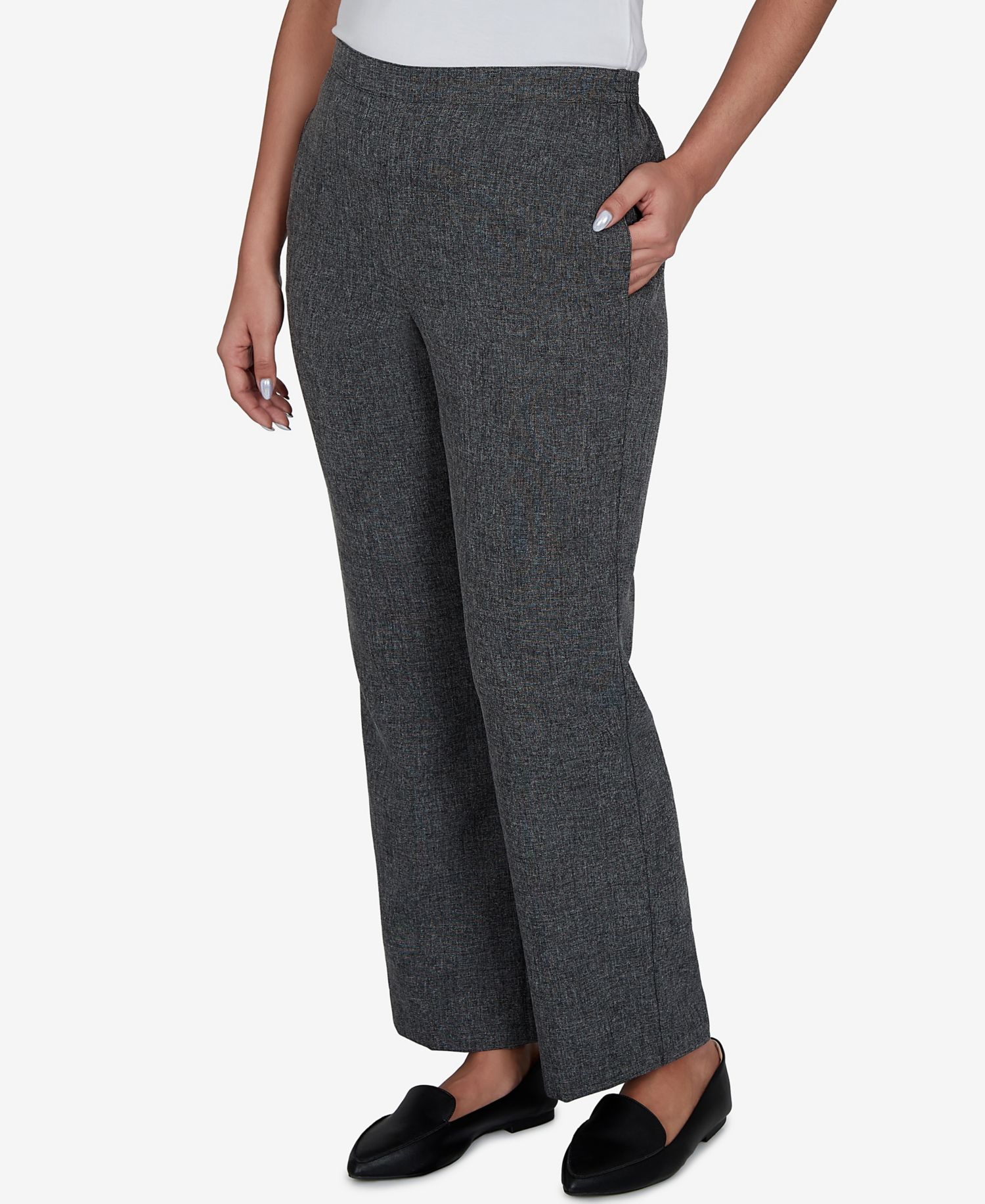 Petite Pull-On Straight Leg Mid-Rise Pants