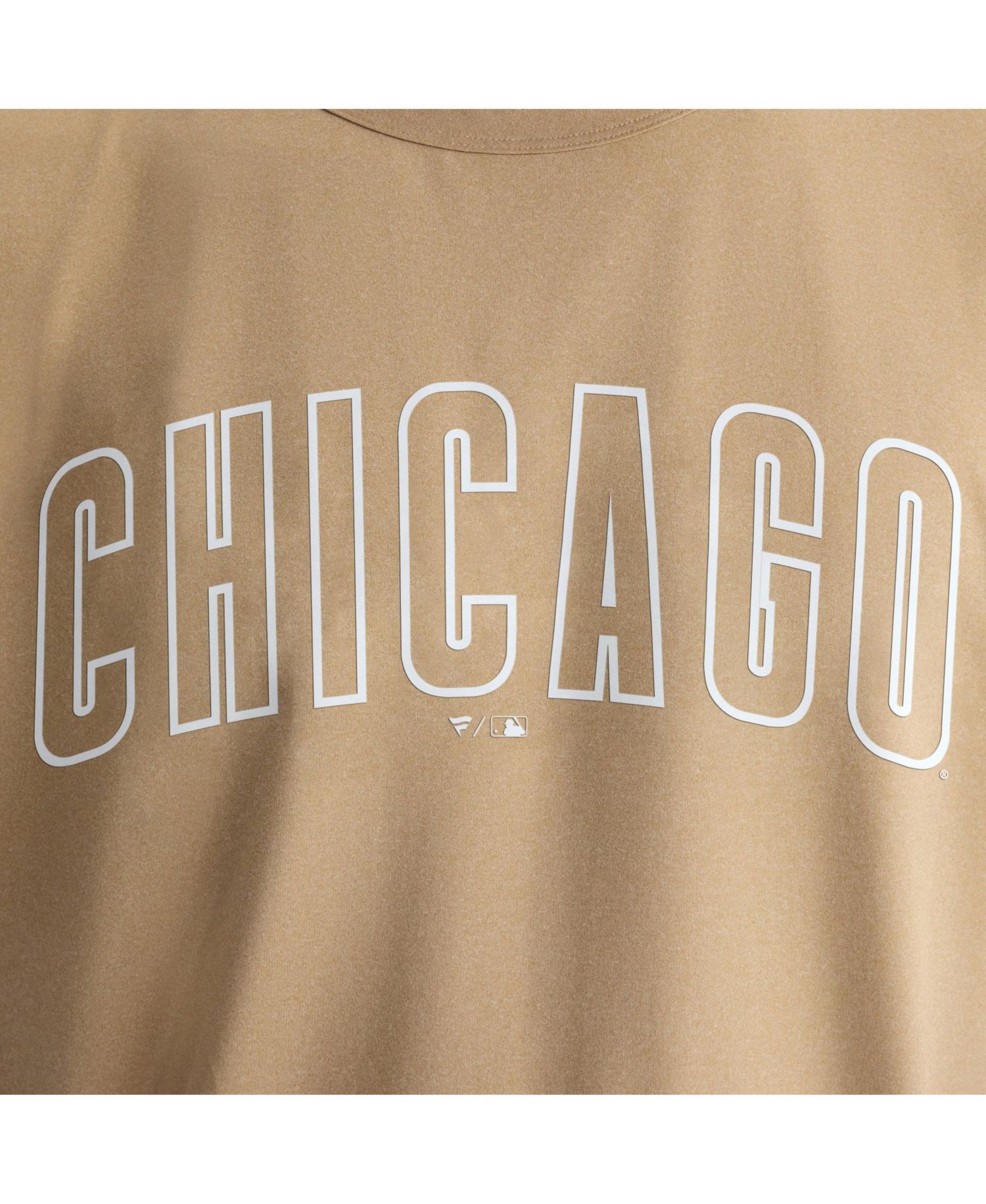 Men's Khaki Chicago Cubs Clutch Winning Edge T-Shirt
