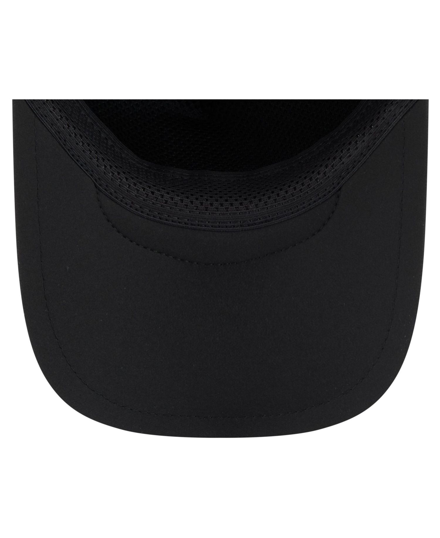 Men's Black Pittsburgh Steelers 2026 Sideline Throwback Apex 9FORTY Adjustable Trucker Hat