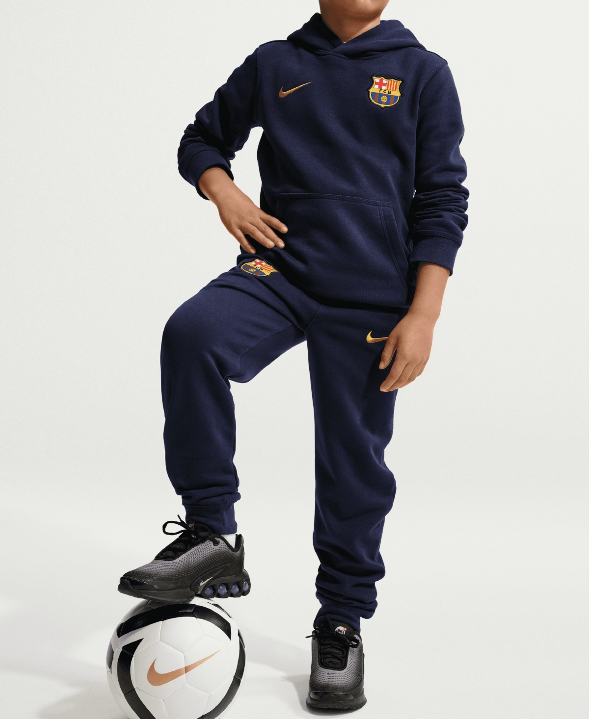 Nike Big Boys and Girls Blue Barcelona Club Jogger Pants