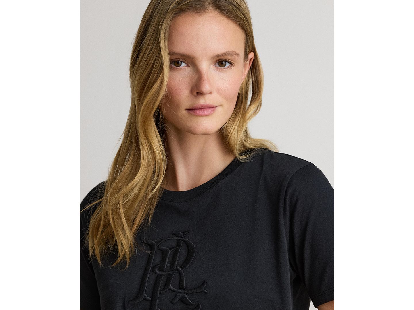Женская футболка Lauren Ralph Lauren Embroidered-Logo Crewneck, цвет: Чёрный — фото 5