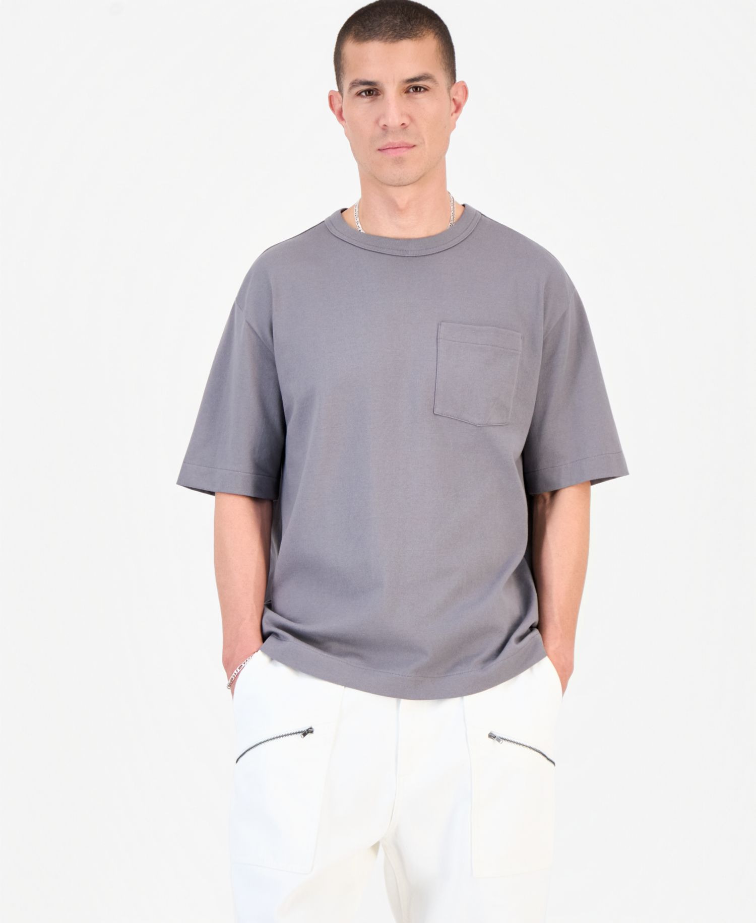 Men's Relaxed-Fit Pocket T-Shirt