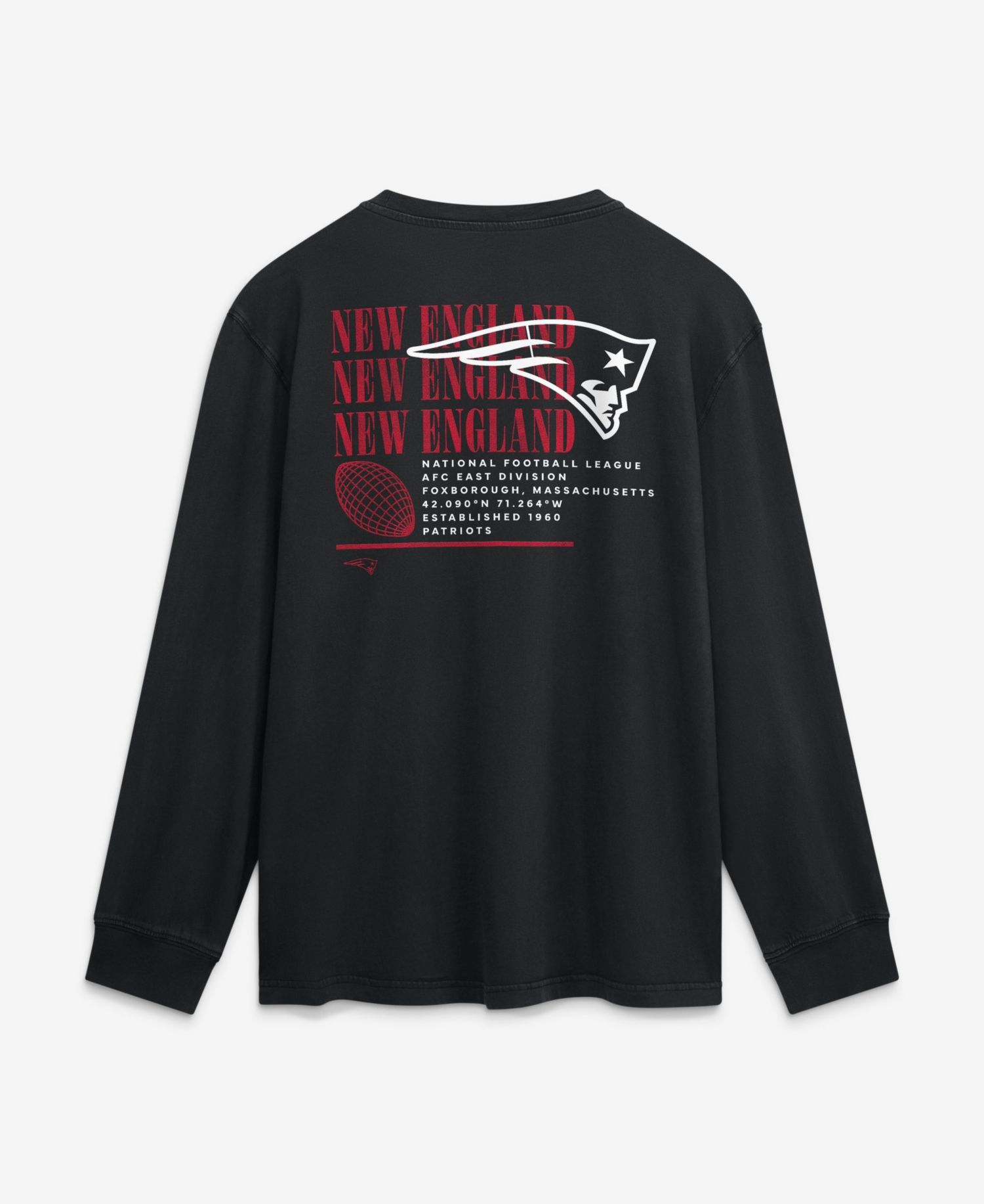 Men's New England Patriots Fullback Drive Crewneck Long-Sleeve Relaxed-Fit T-Shirt