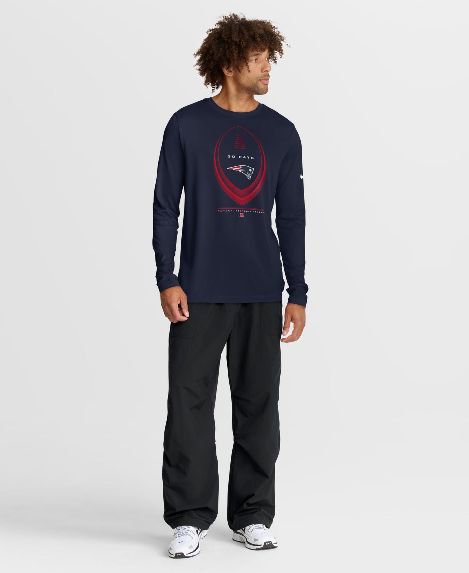 Men's New England Patriots Legend Icon Long-Sleeve Crewneck T-Shirt