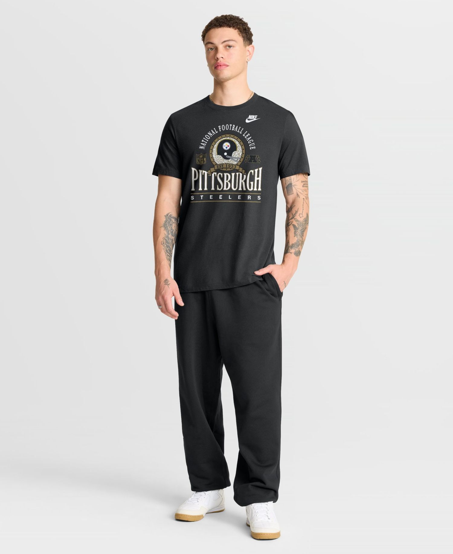 Men's Rewind Essential Pittsburgh Steelers Screen-Printed Throwback T-Shirt