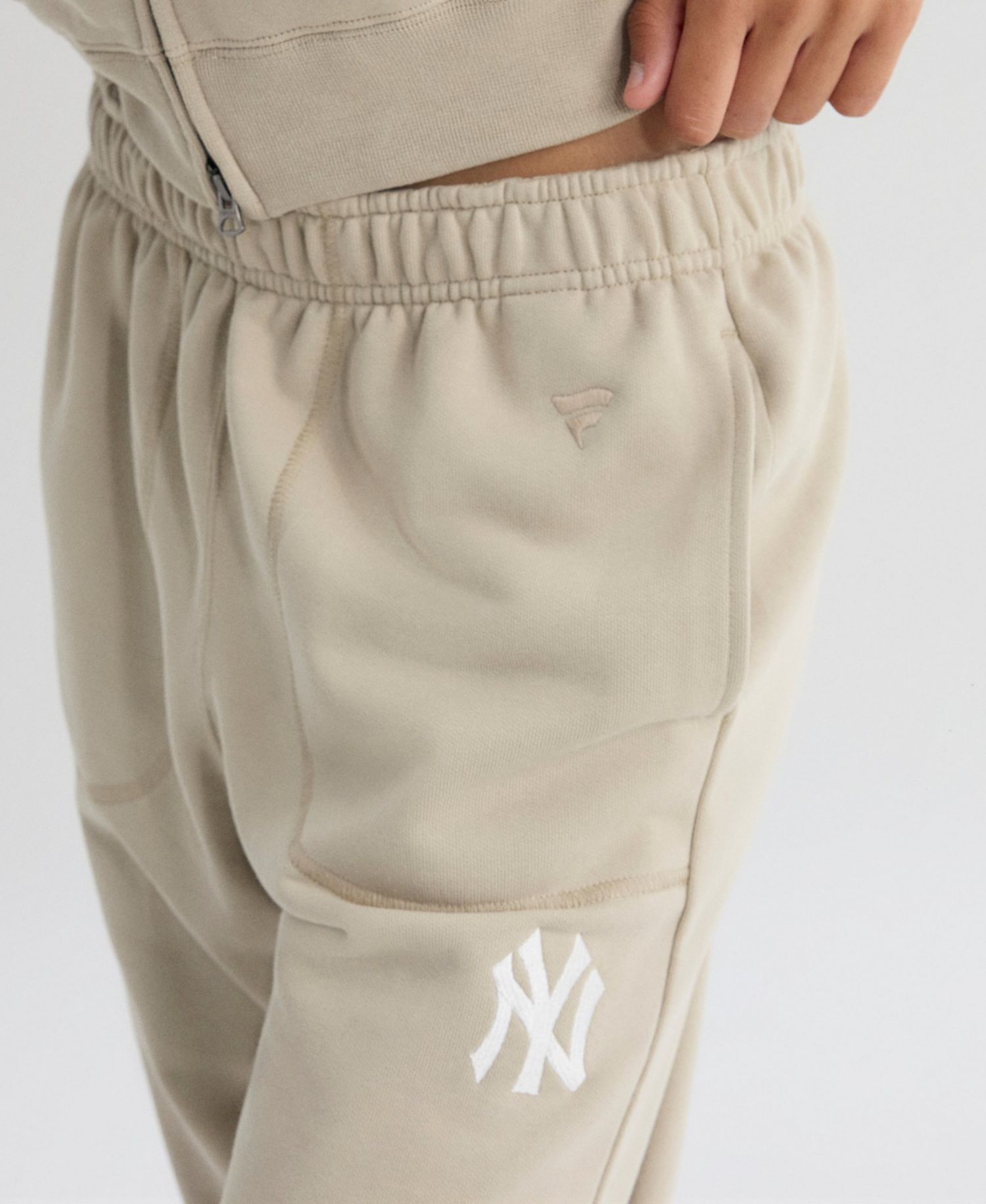 Women's New York Yankees Iconic Terry High-Rise Tapered-Leg Track Pants