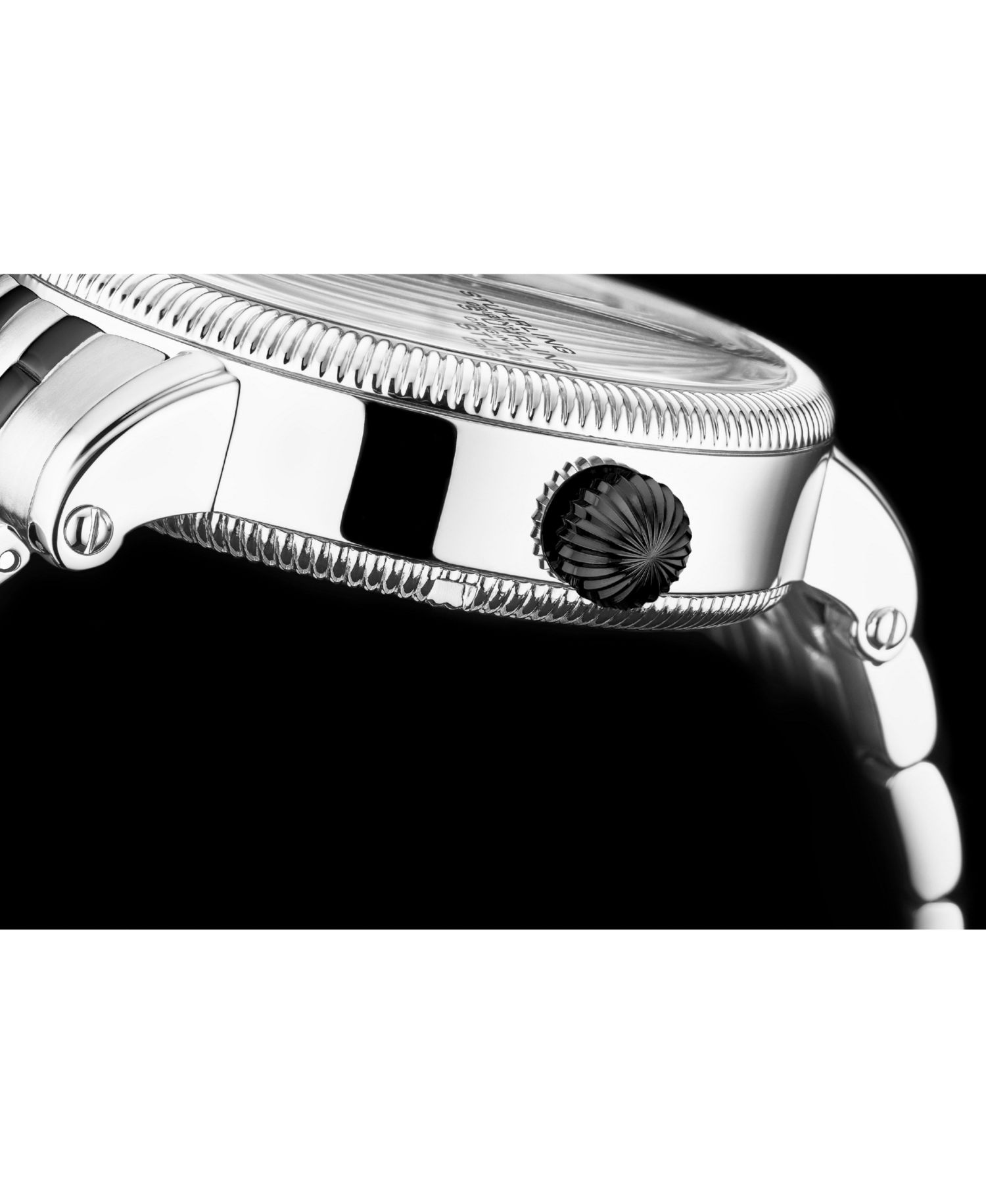Men's Automatic Black Case, Black Dial, Black Hands, Black Bracelet Watch