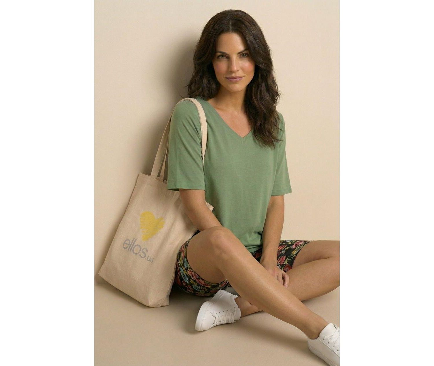 Women's V-Neck A-Line Tunic