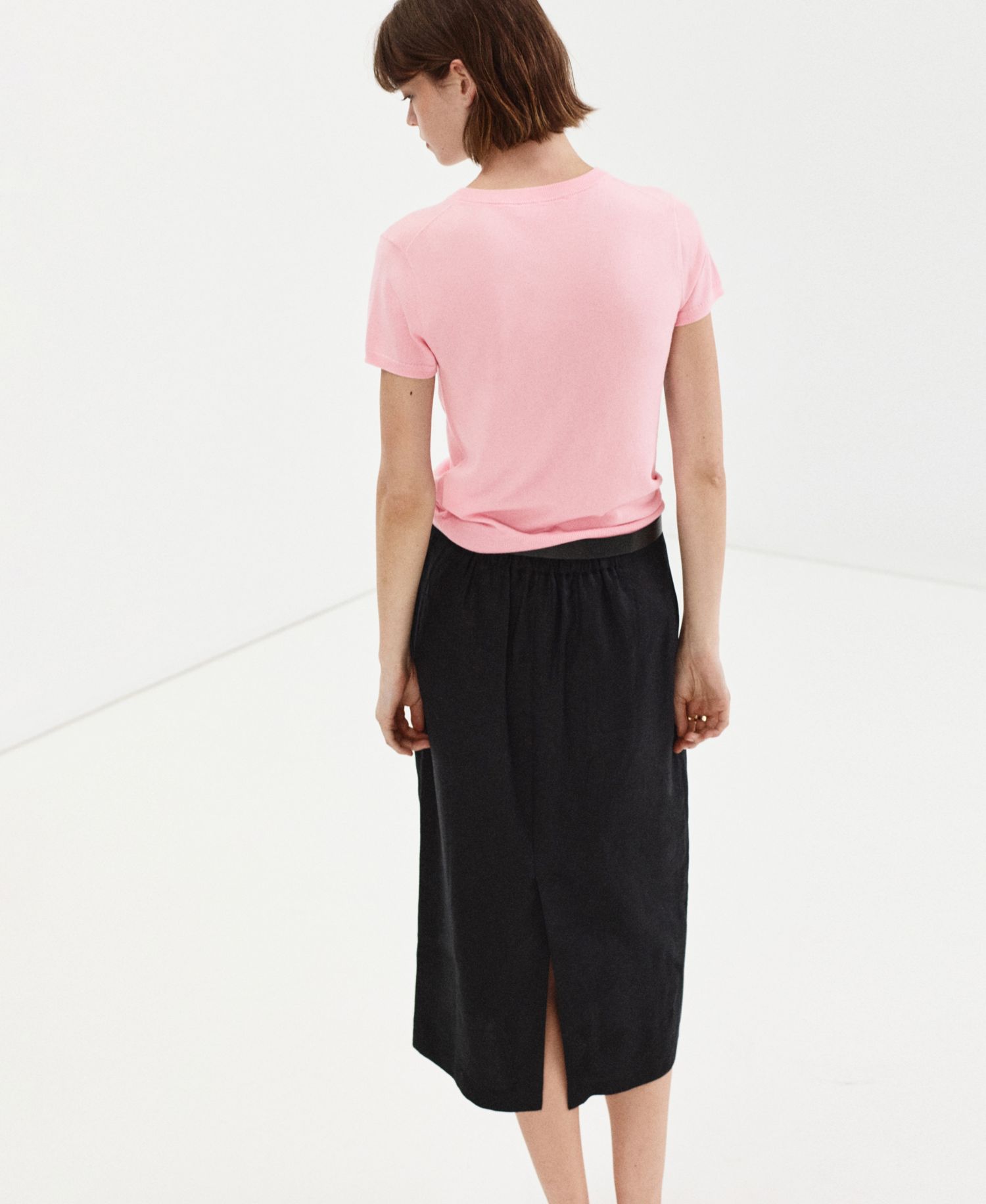 Women's Crew Neck Short-Sleeve Lightweight Sweater