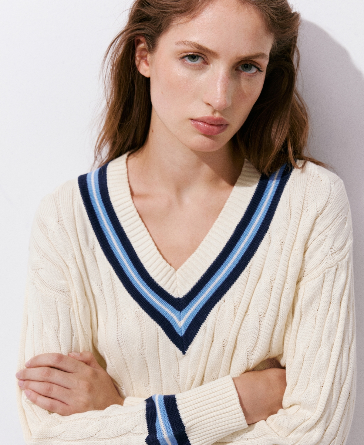 Mango Women's Cable-Knit V-Neck Sweater