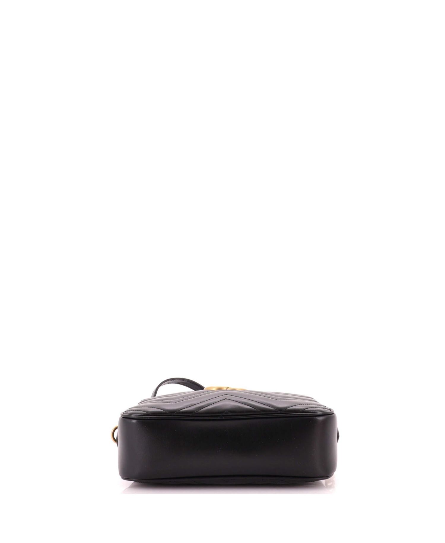 Small GG Marmont Shoulder Bag Matelasse Leather