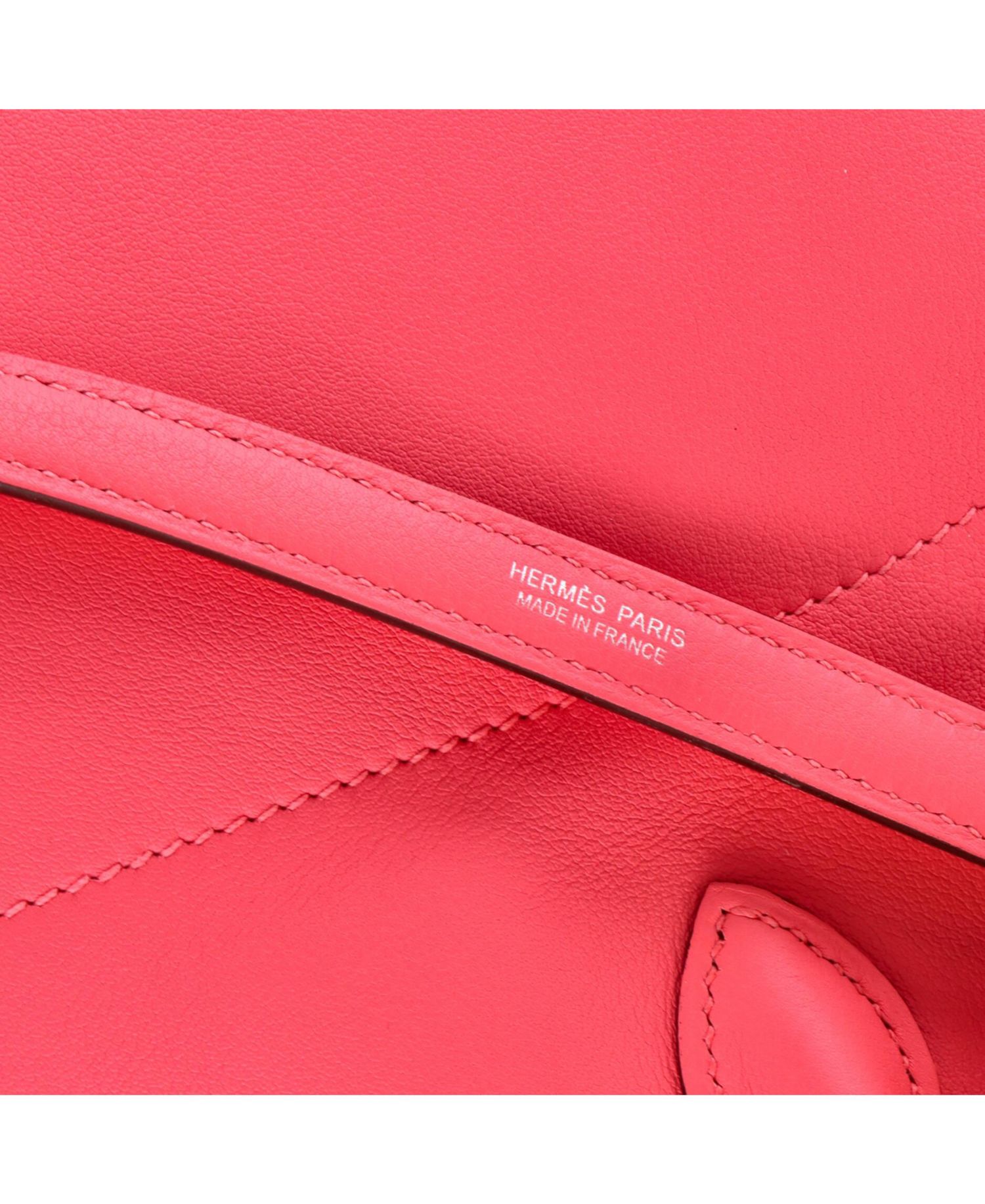 Pre-Owned Hermes 27 Bolide Bag Swift