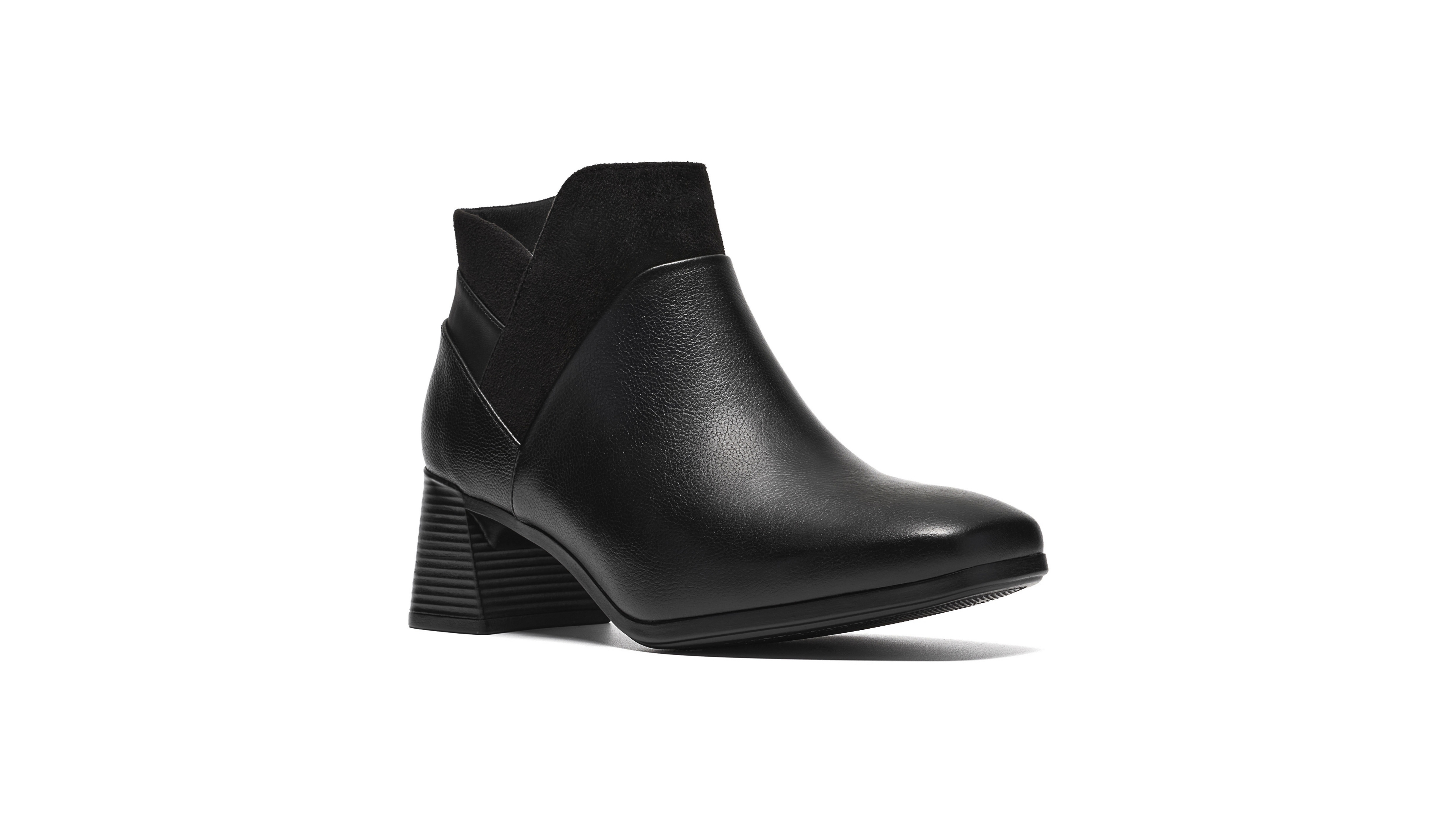Clarks Women's Marriann Ella Block Heel Booties