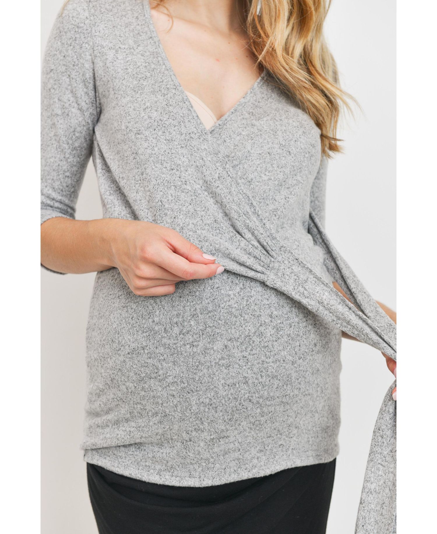 Women's Nursing Wrap V Neck 3/4 Sleeve Top