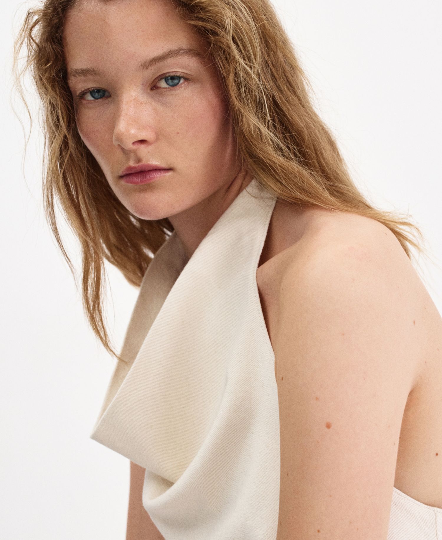 Women's Halter Open-Back Cotton-Linen Blend Top