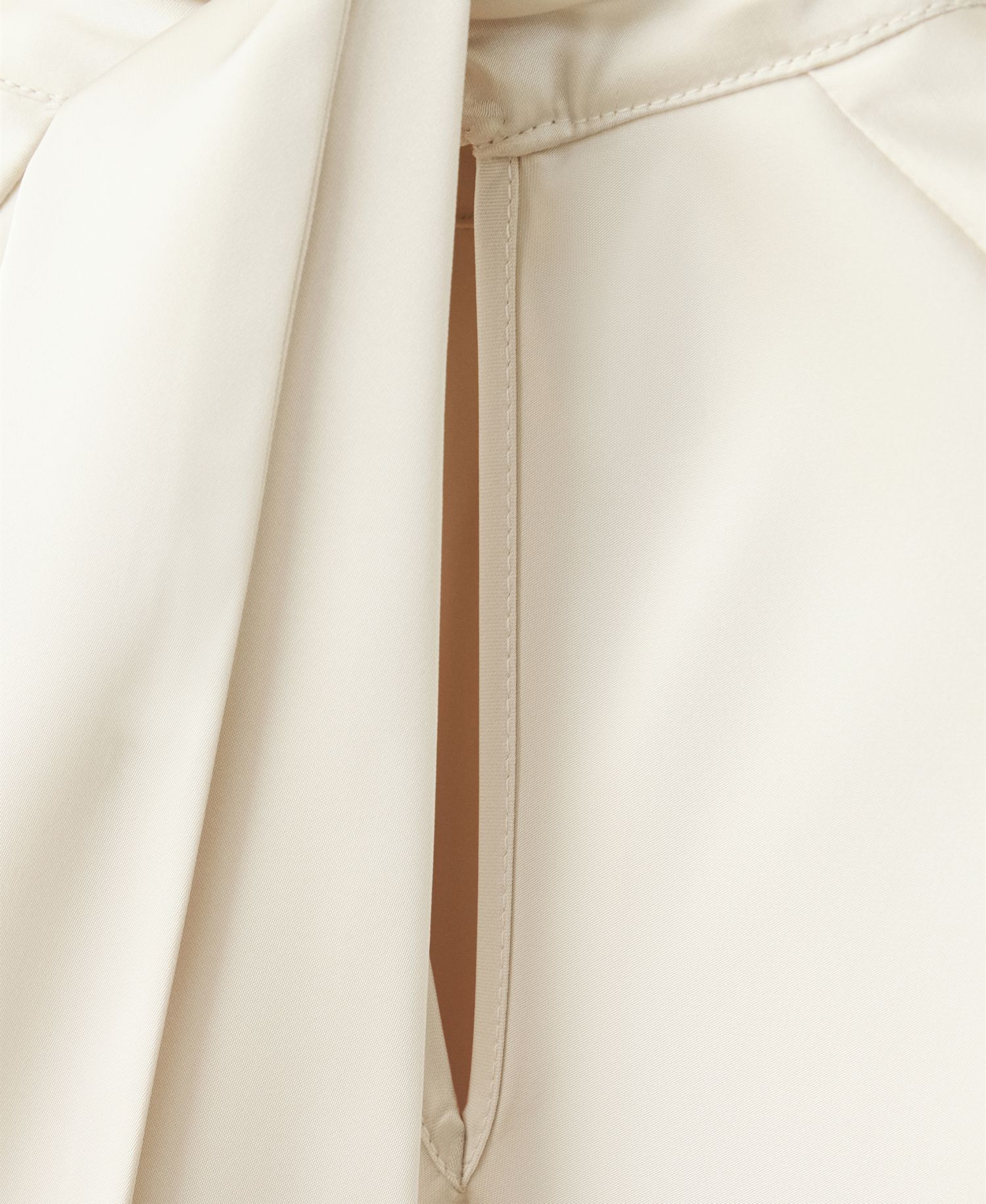 Women's Olivia Bow Batwing-Sleeve Ruched Mini Dress