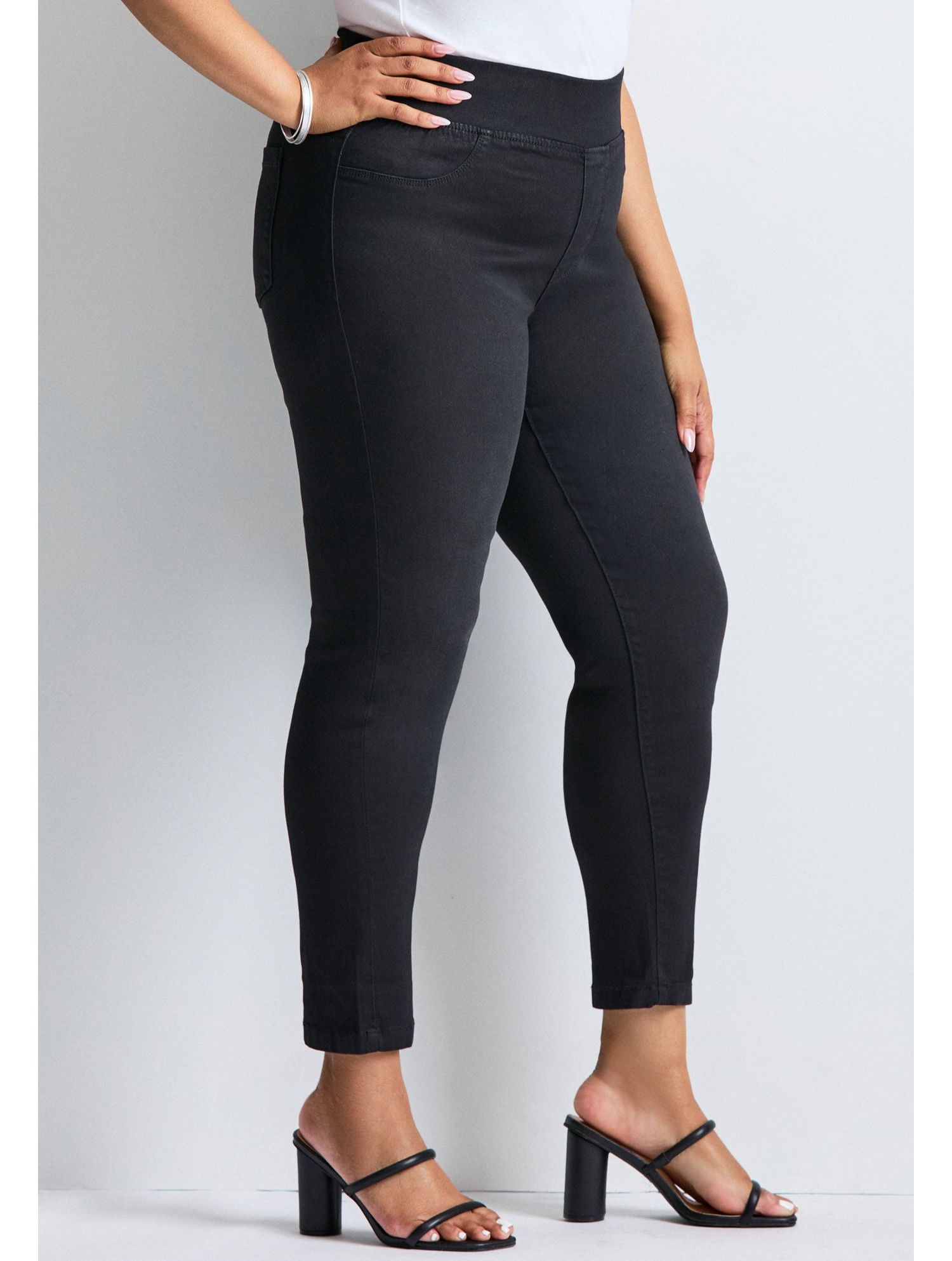 Petite Butter Denim Pull-On High Rise Women's Jean
