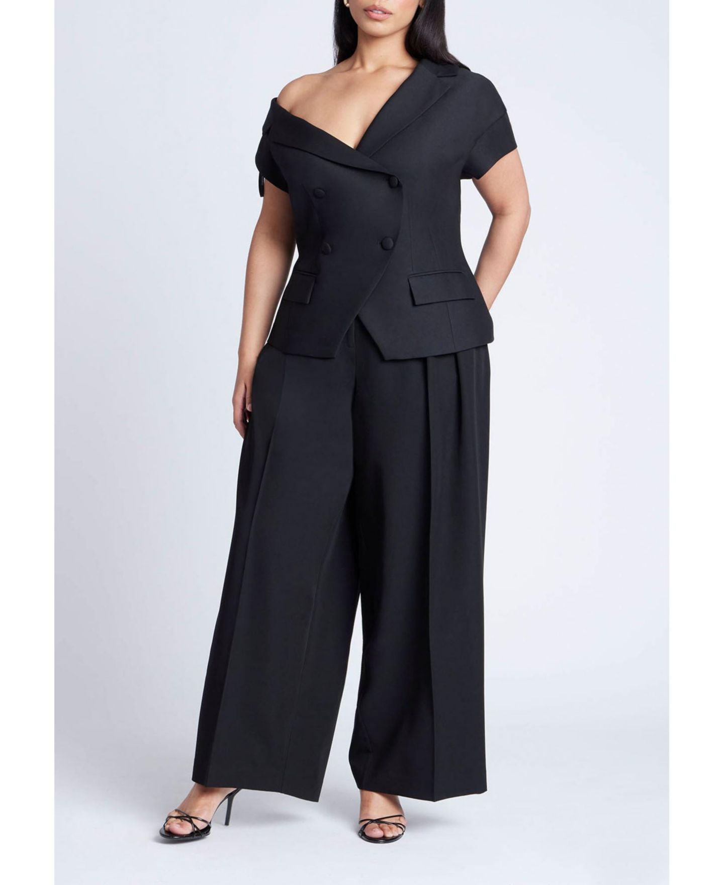 Женский пиджак ELOQUII Asym Neckline Short Sleeve Blazer, цвет: Чёрный оникс — фото 3