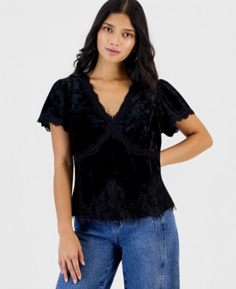 Женская блузка And Now This Petite Velvet Lace-Trim V-Neck Short-Sleeve Blouse, цвет: Глубокий чёрный