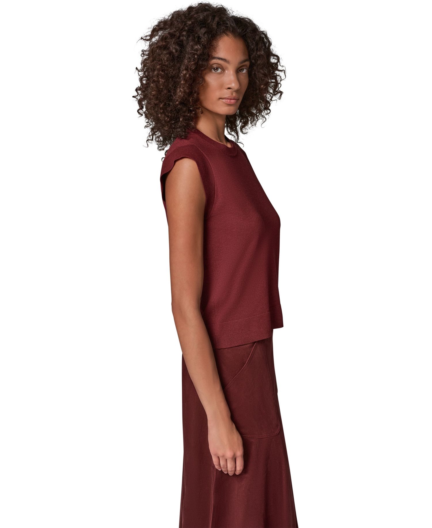 Women's Extended Shoulder Sleeveless Crewneck Sweater
