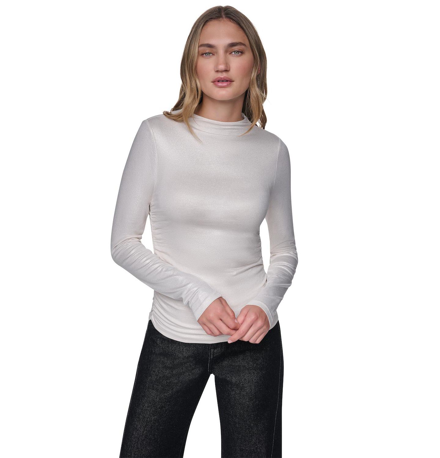 Женский топ DKNY Jeans Ruched Detail Long-Sleeve, цвет: Сливочный / Серебряный — фото 1