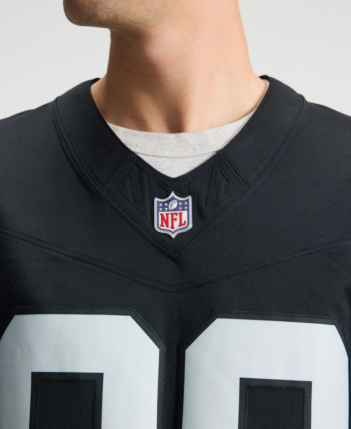 Nike Men's Brock Bowers Black Las Vegas Raiders Vapor F.u.s.e. Stitched Limited Jersey