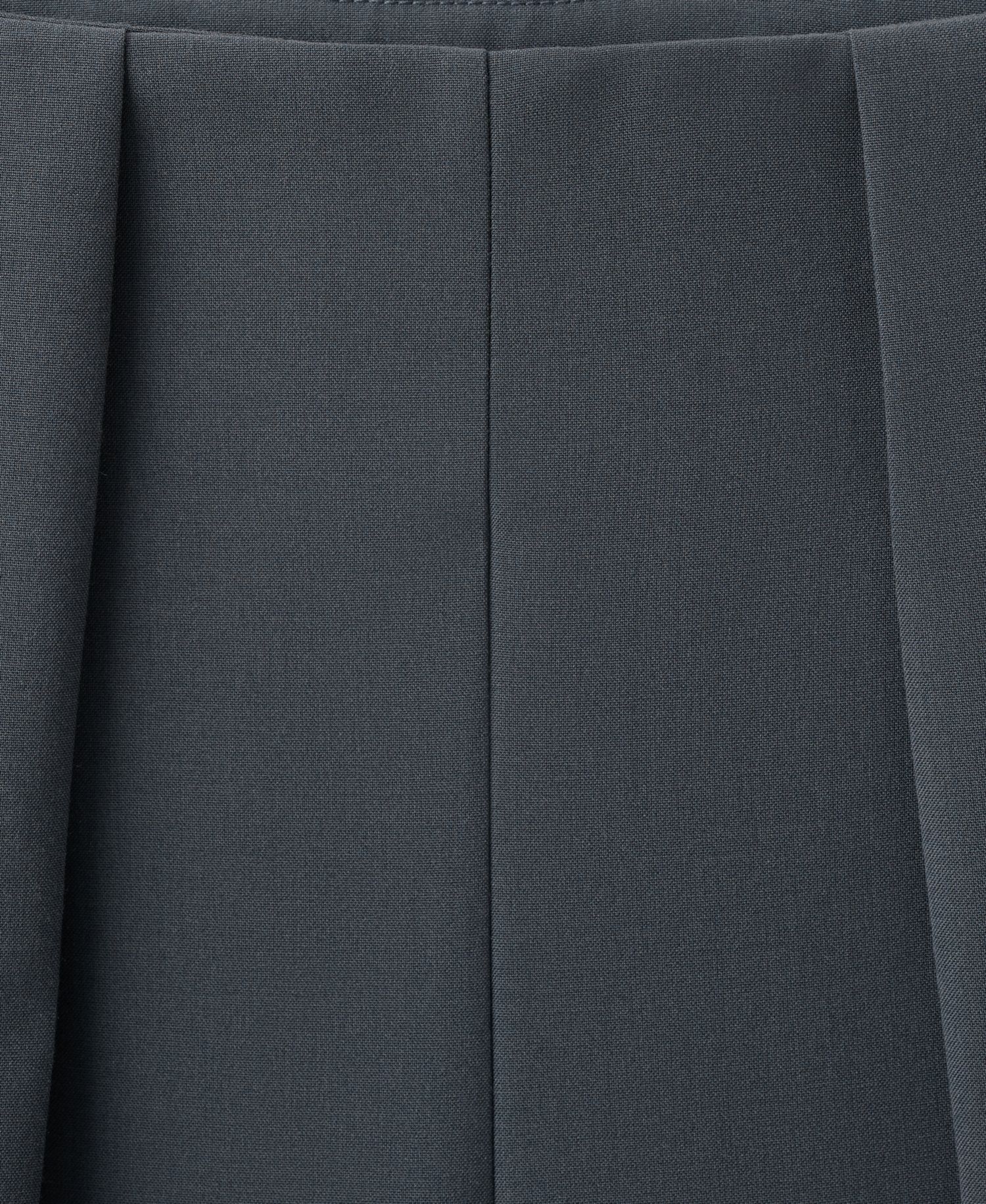 Women's Straight-Fit Pleated Pants