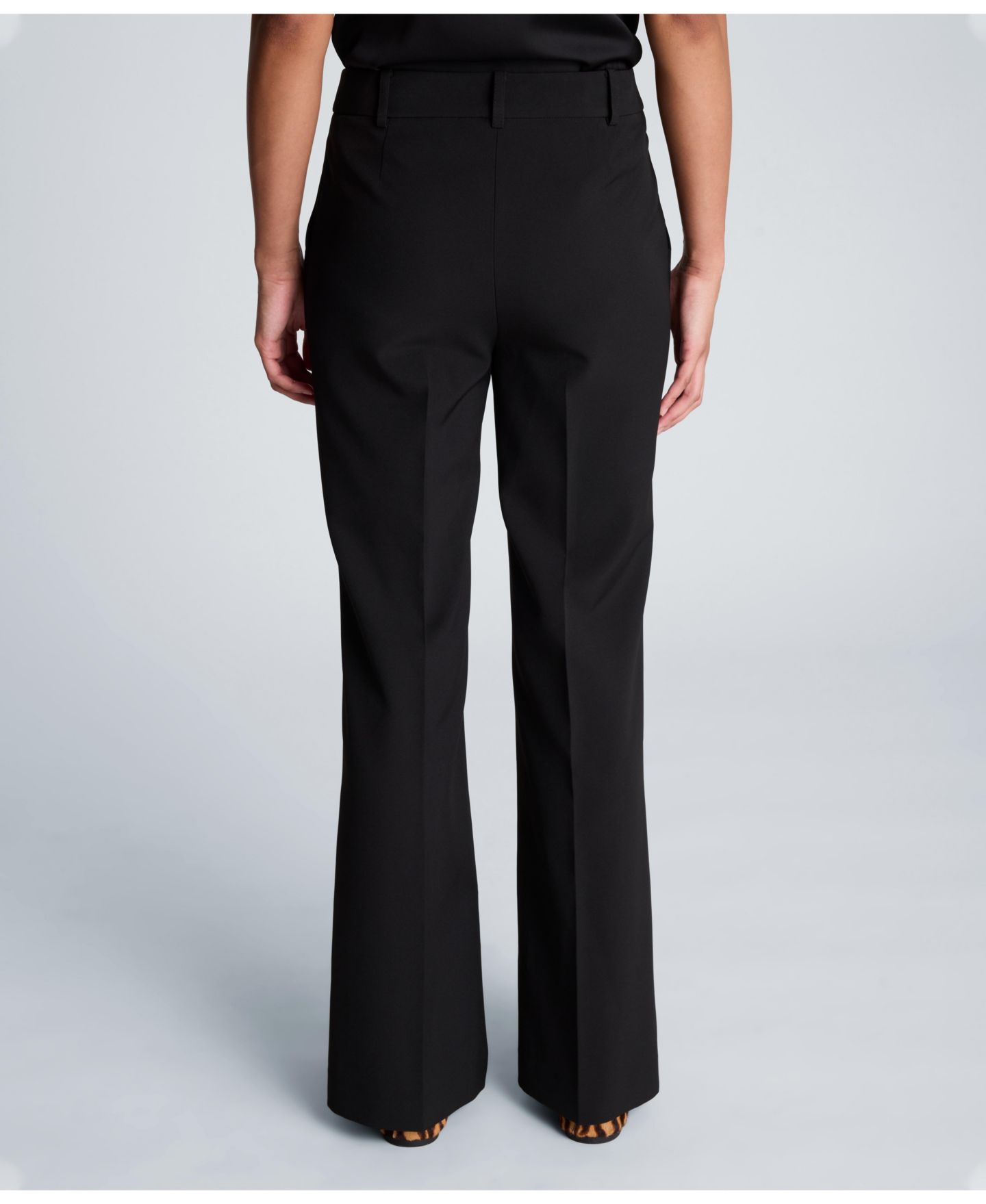 Женские брюки Kenneth Cole Luxe Twill Flare Leg Pant, цвет: Чёрный — фото 5