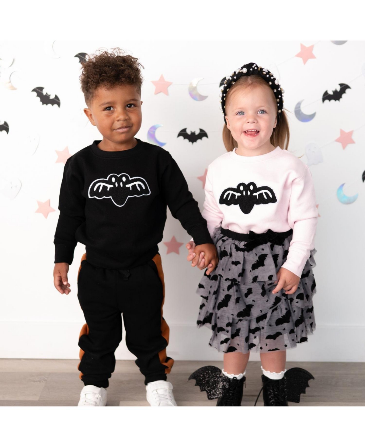 Sweet Wink Little Girls 5-8 Bat Patch Halloween Sweatshirt