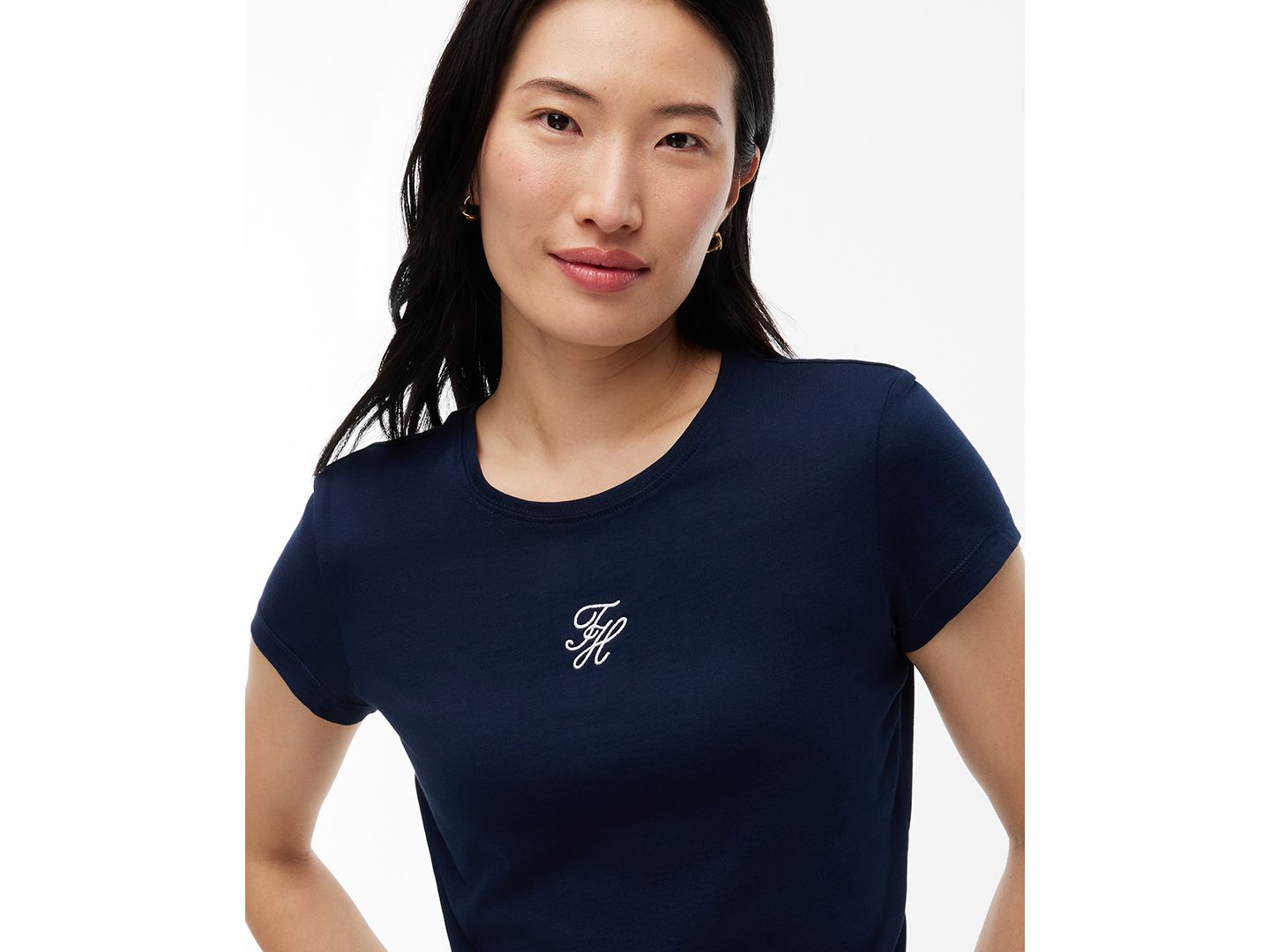 Женская футболка Tommy Hilfiger Script Logo Crewneck Short-Sleeve T-Shirt, цвет: Тёмный синий — фото 3