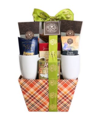 Coffee Bean Tea Leaf Coffehouse Classics Gift Basket, 9-Pieces