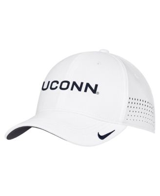 Men's White UConn Huskies 2026 On-Field AeroBill SwooshFlex Dri-FIT Hat