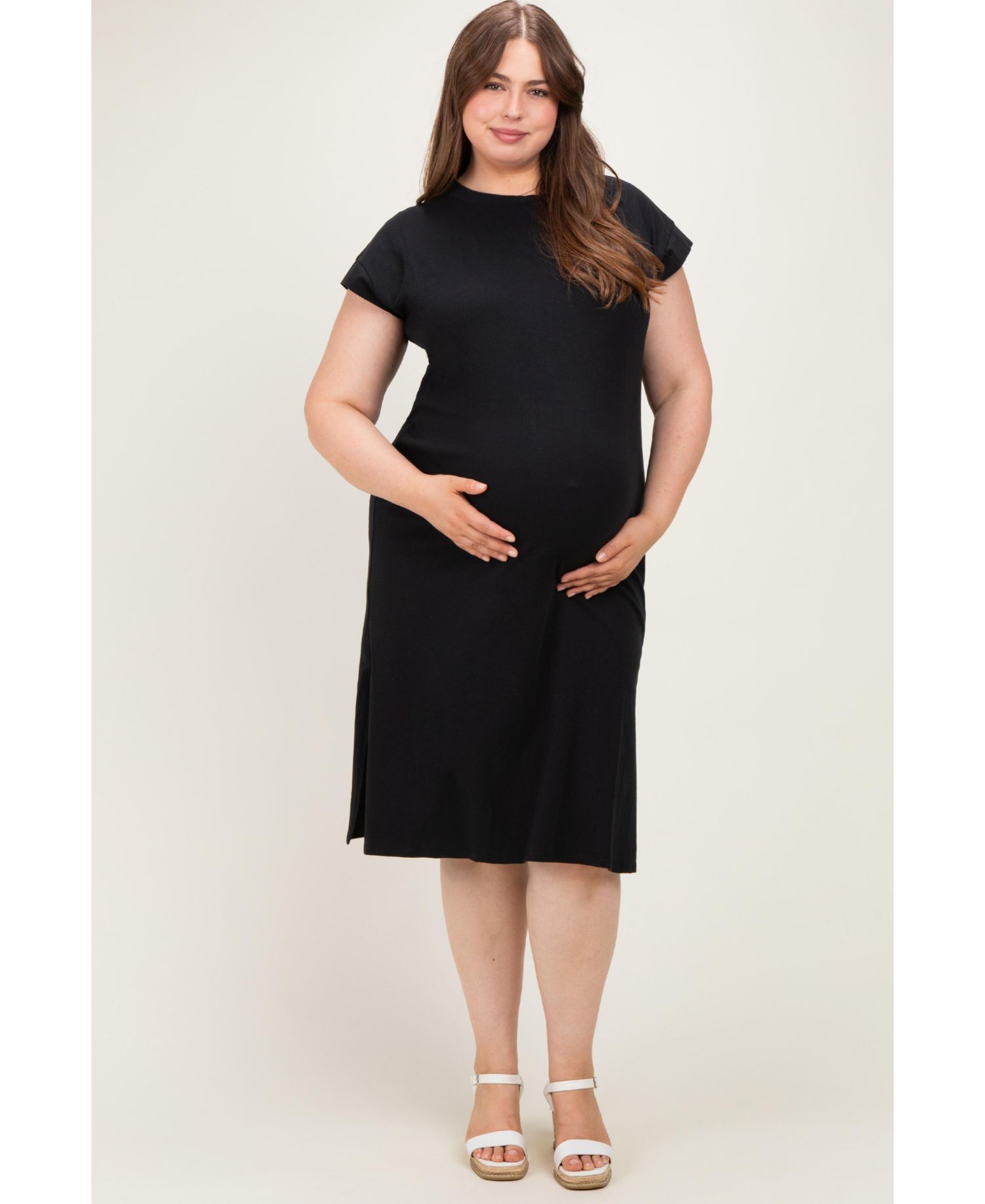 Plus Size Black Round Neck Short Sleeve Midi Dress