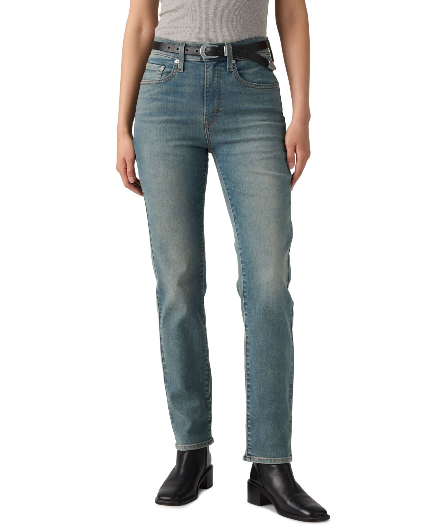 Trendy Plus Size 724 High-Rise Straight-Leg Jeans