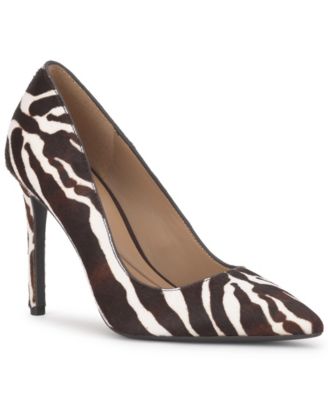 Women's Kaisee Pointed Toe Pumps