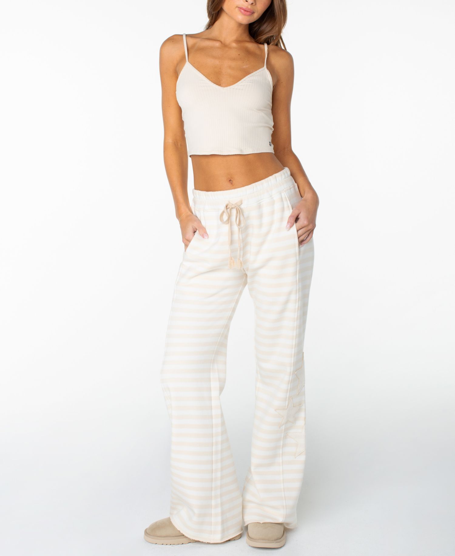 Women's Fringing Reefs Wide-Leg Stripe Star-Applique Sweatpants