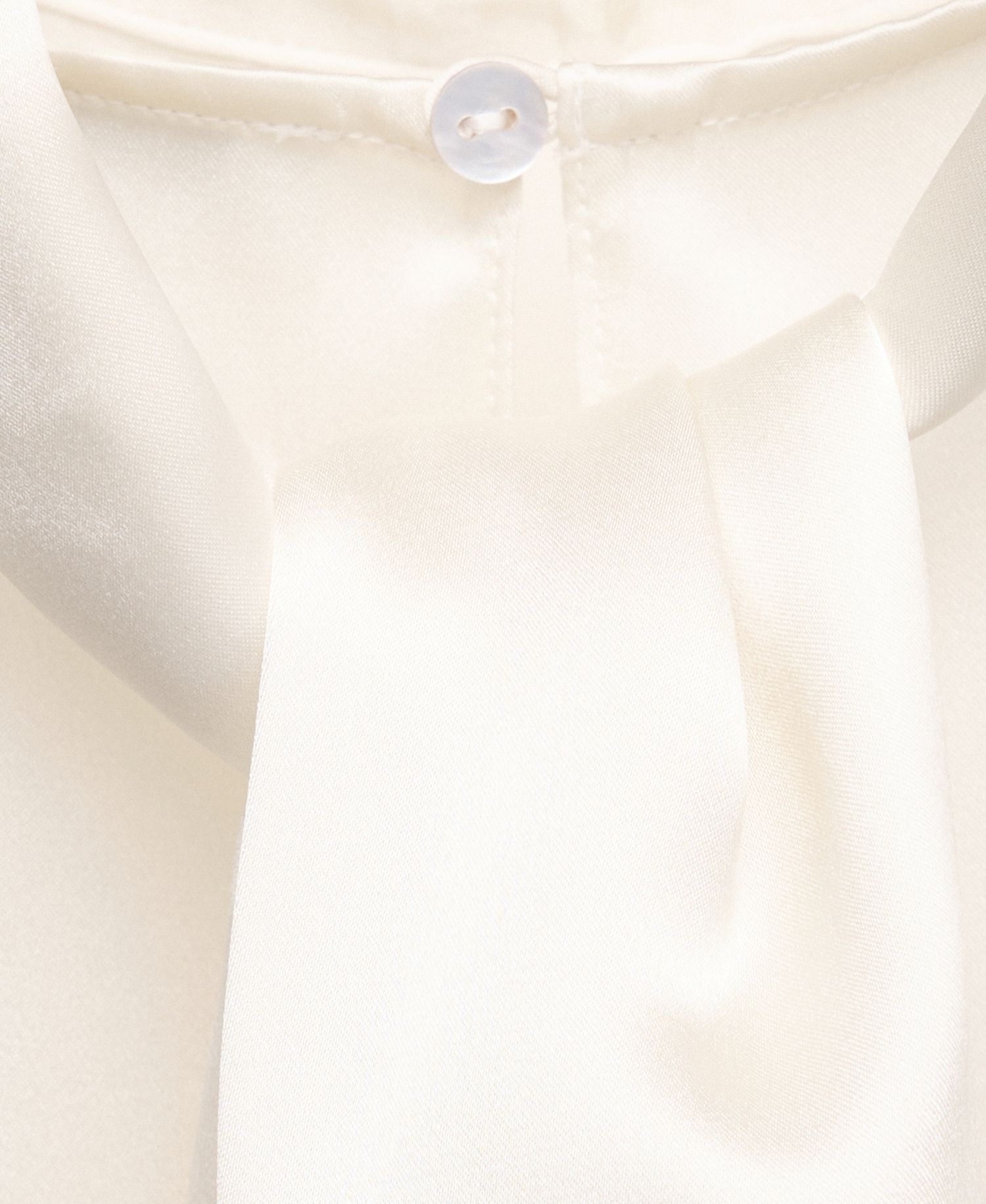 Women's Selection High-Neck Short-Sleeve Silk Blouse