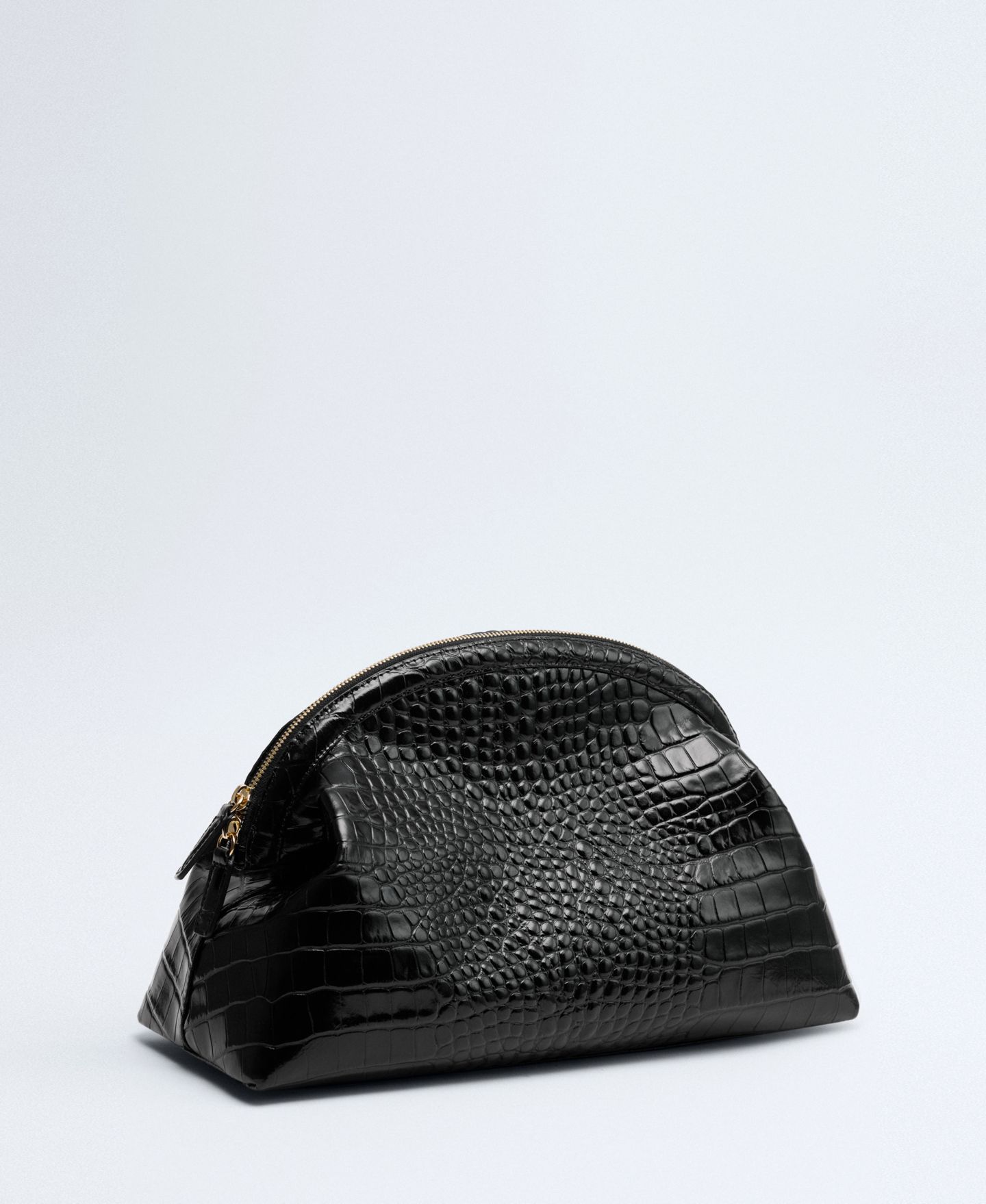 Женский клатч MANGO Selection Small Croc-Embossed Leather Clutch, цвет: Чёрный — фото 2