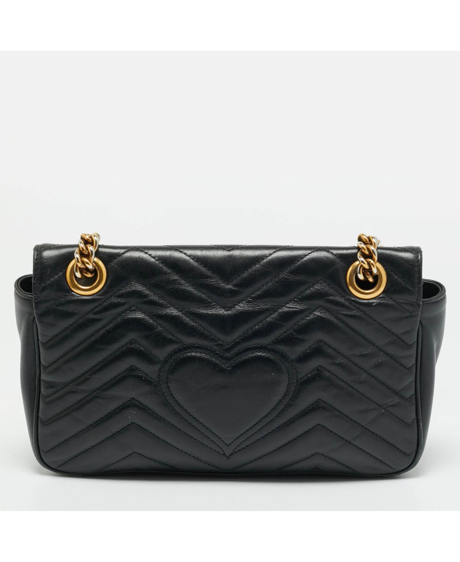 GG Marmont Medium Matelasse Leather Shoulder Bag