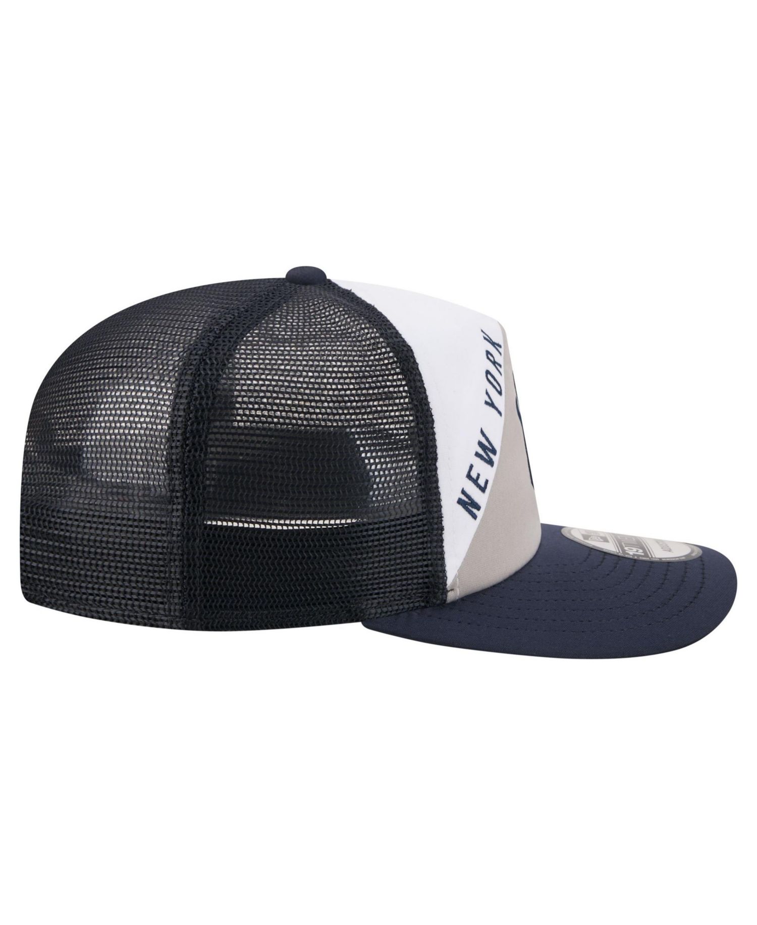 Men's White/Navy New York Yankees Retro Cut 19TWENTY Adjustable Trucker Hat