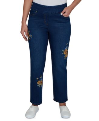 Petite Pull-On Straight Floral-Embroidery Denim Jeans