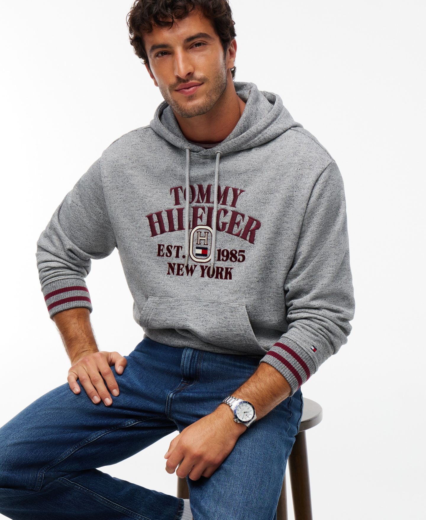Мужское худи Tommy Hilfiger Varsity Embroidered Regular-Fit, цвет: Светлый серый меланжевый — фото 3