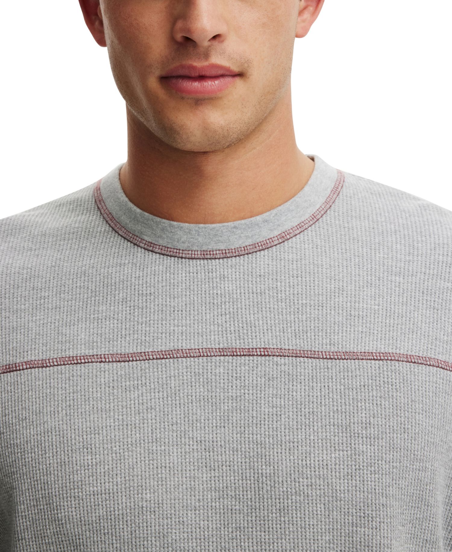 Men's Cropped Fit Textured Long-Sleeve Waffle-Knit T-Shirt
